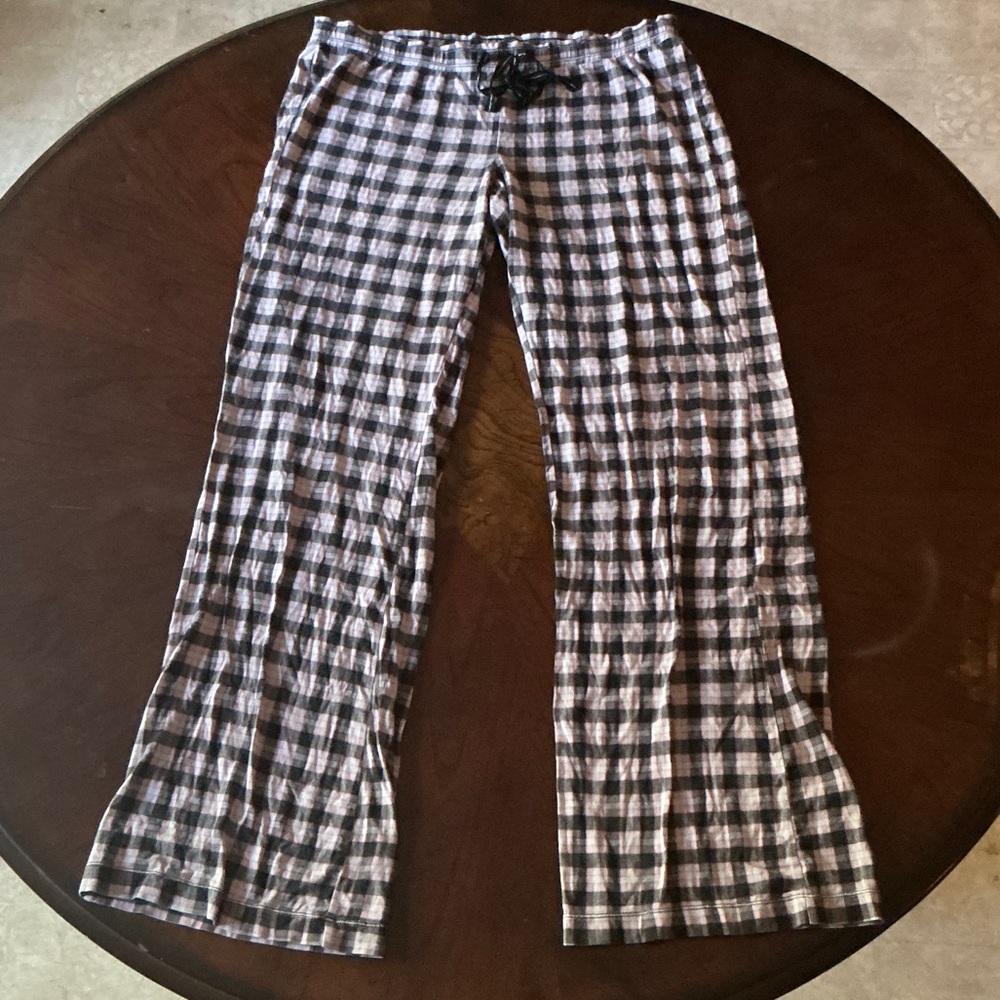 Victoria Secret - Black and White Checkered Pants